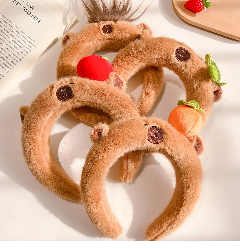Plush Headband with Yellow Flower Capybara Hairpin — feature 1