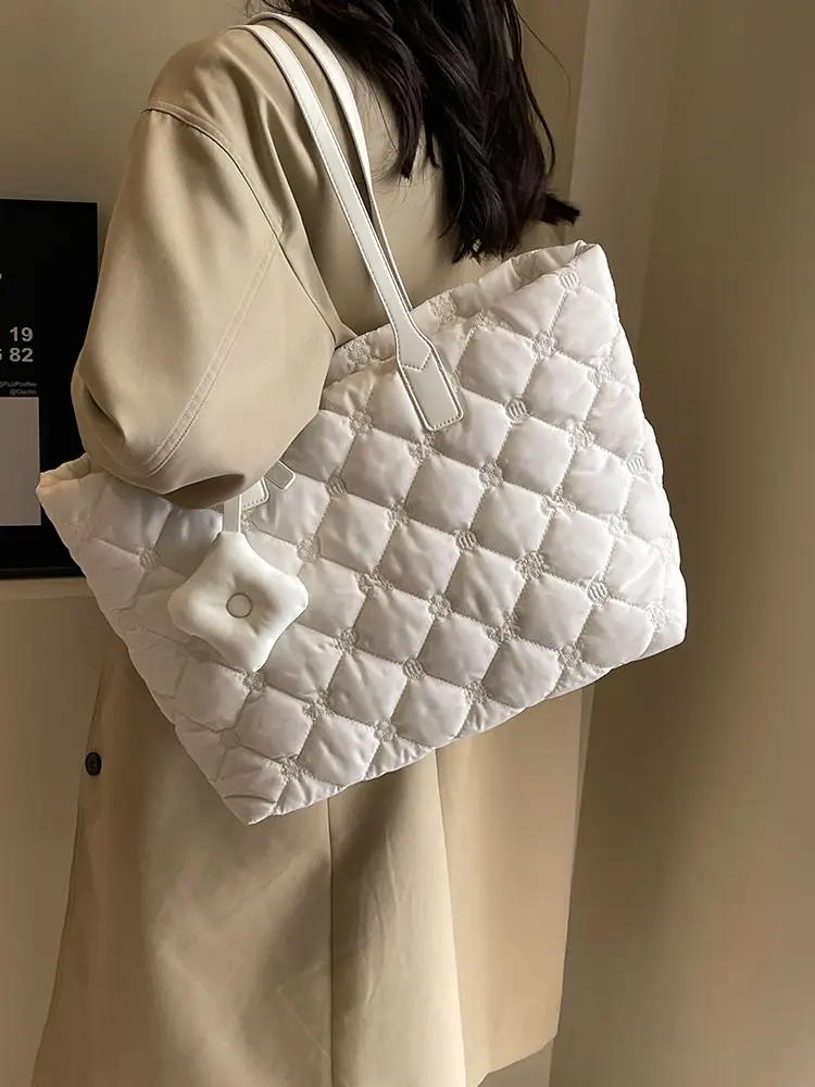 Women Quilted Cotton Commuter Bag Black Large Capacity - Image 6