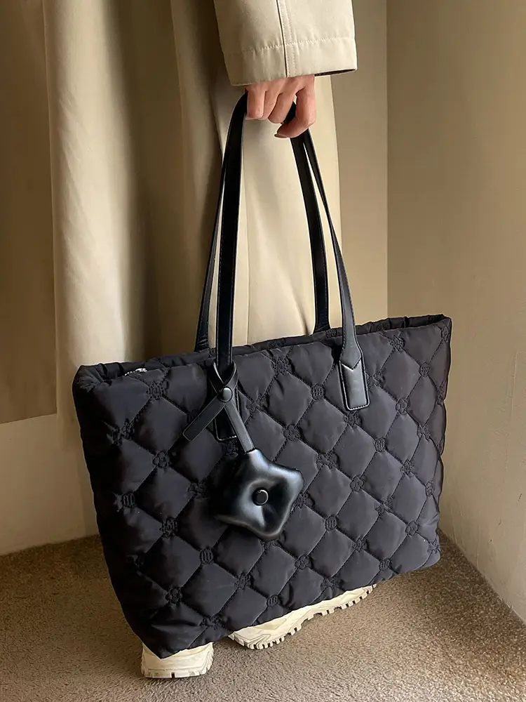 Women Quilted Cotton Commuter Bag Black Large Capacity - Image 7