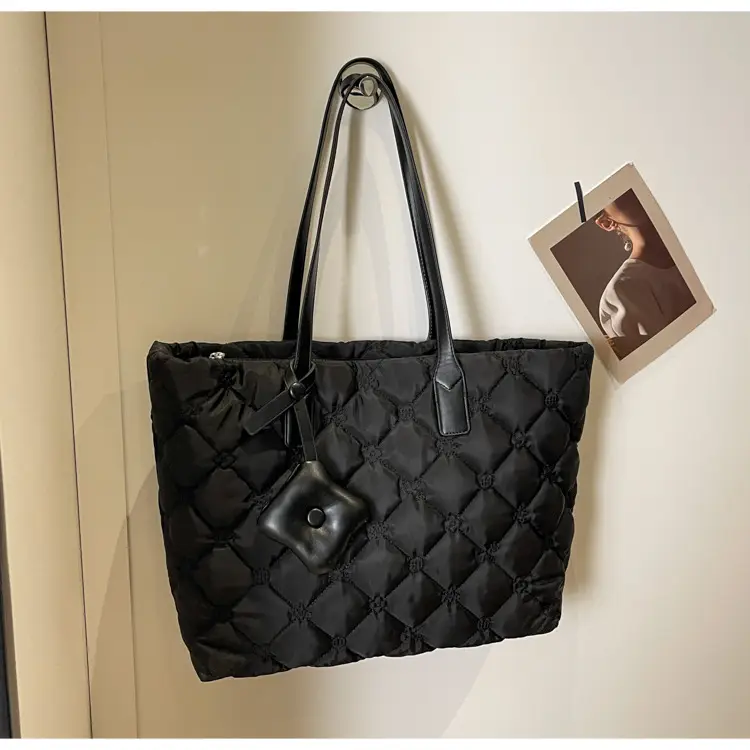Women Quilted Cotton Commuter Bag Black Large Capacity — feature 21