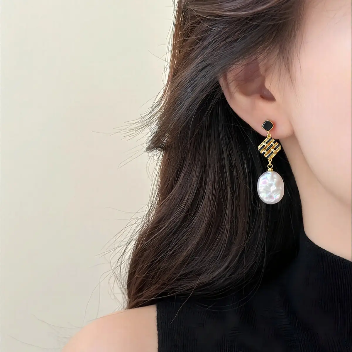 Natural FreShwater Baroque Pearl Earrings for Women
