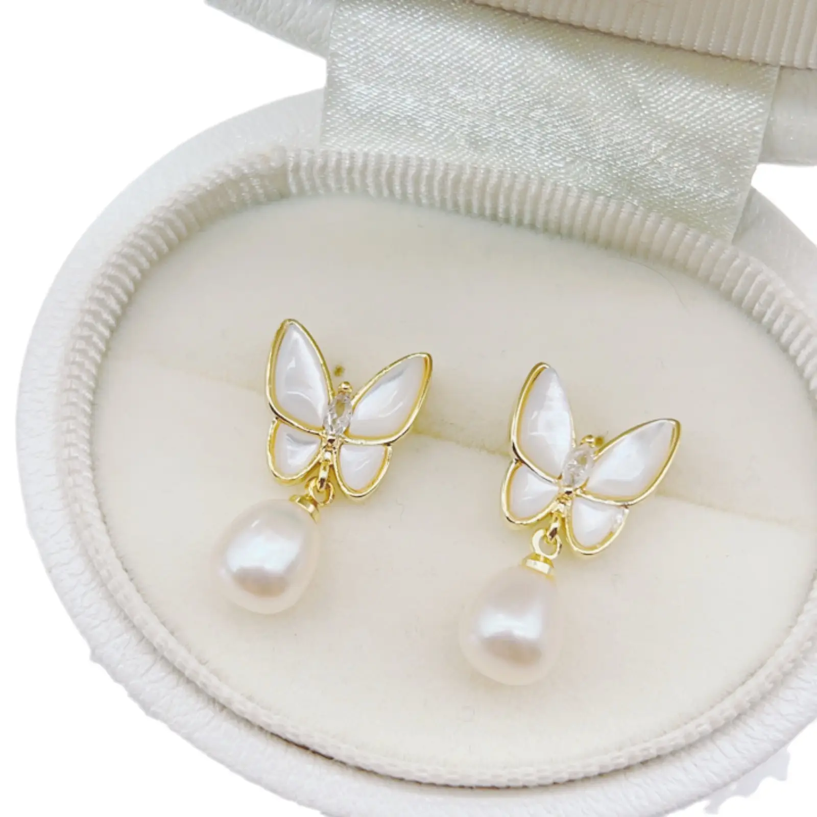 S925 Silver Butterfly Pearl Earrings for Women - Image 6