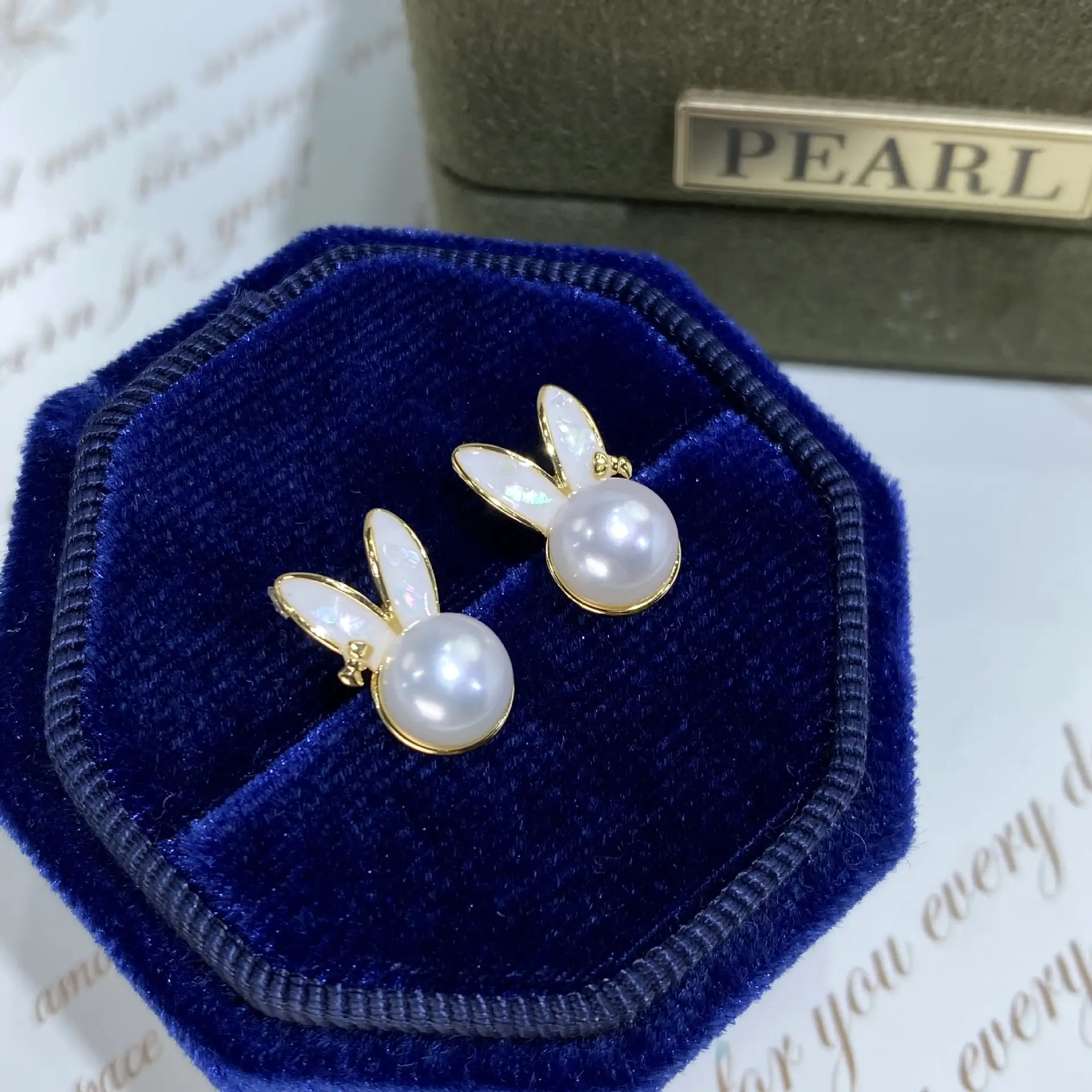 Women's Natural Freshwater Pearl Earrings Gold Plated — feature 6