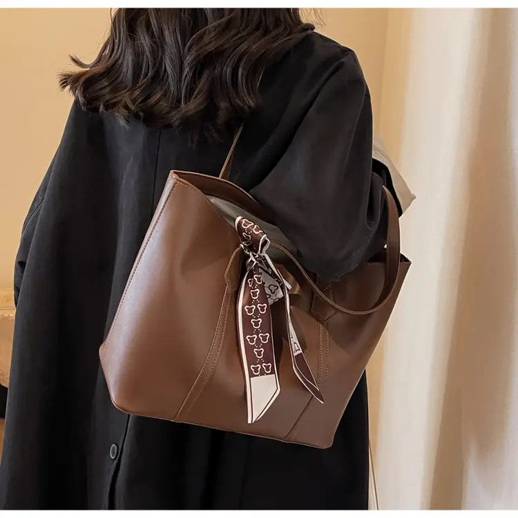Winter Textured Brown Shoulder Bag for Women Large Capacity — feature 17