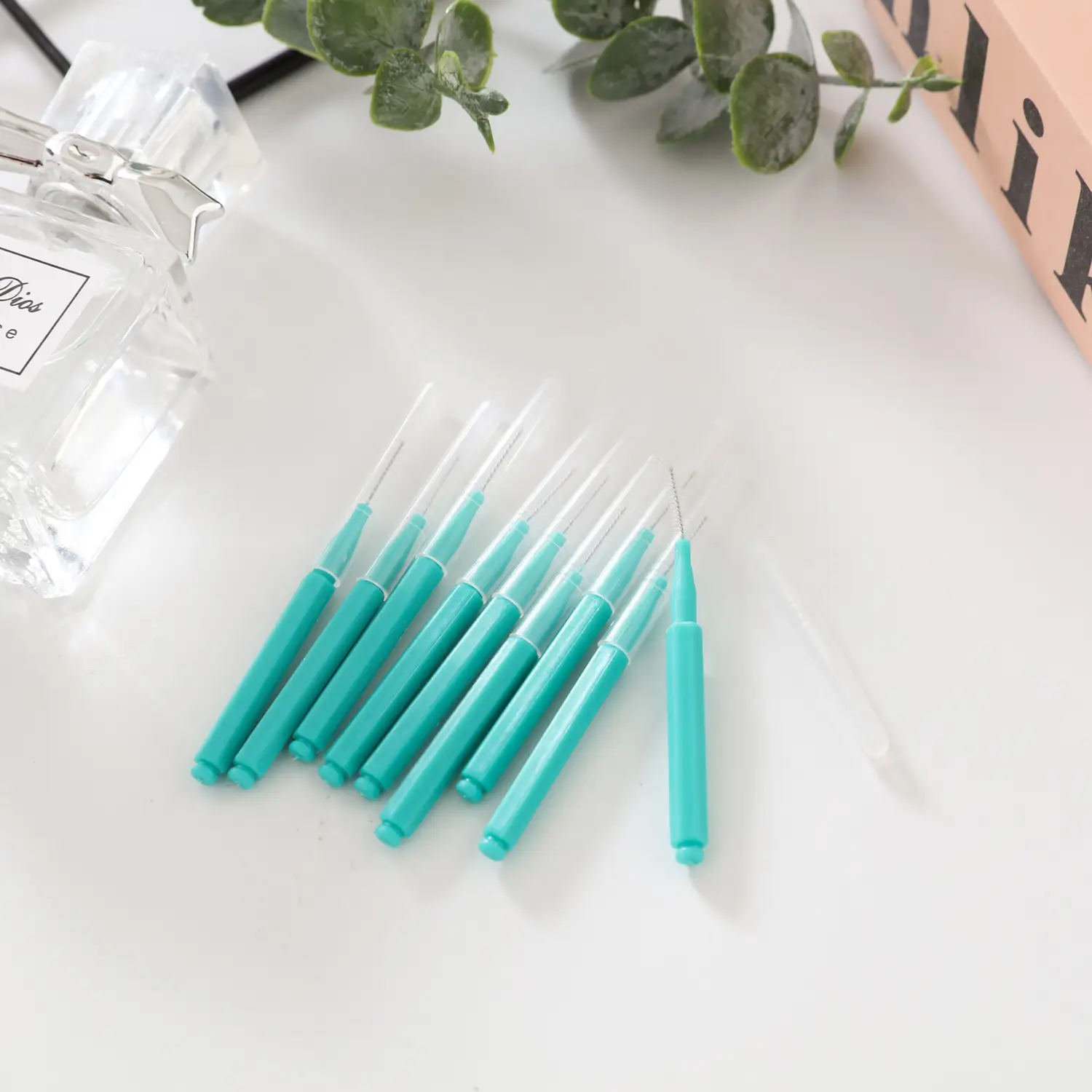 Disposable Eyelash Brush Set of 6