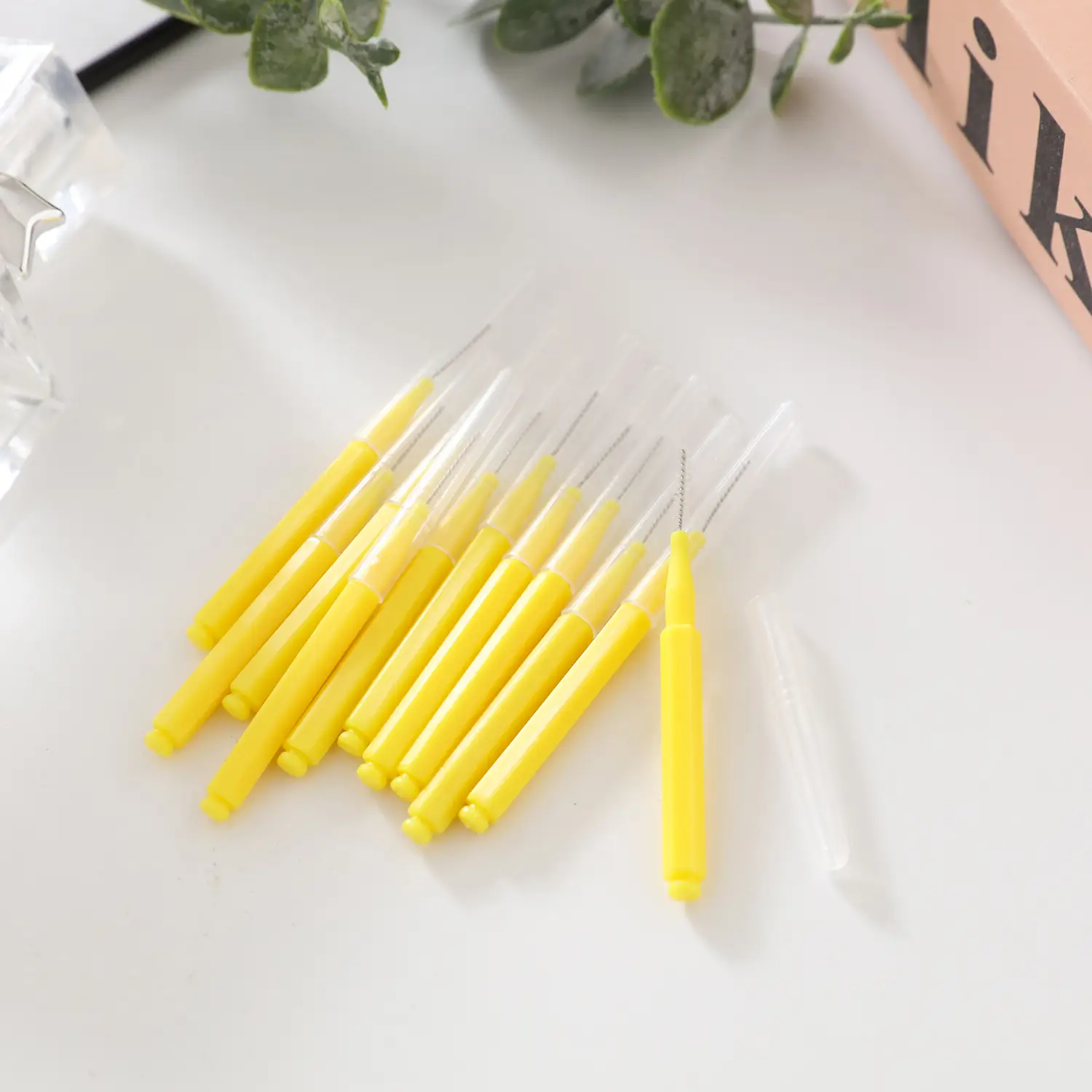 Disposable Eyelash Brush Set of 6