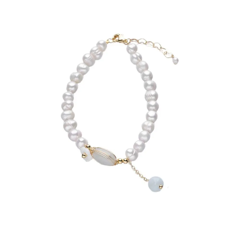 Natural Pearl Bracelet with Transport Jade Design