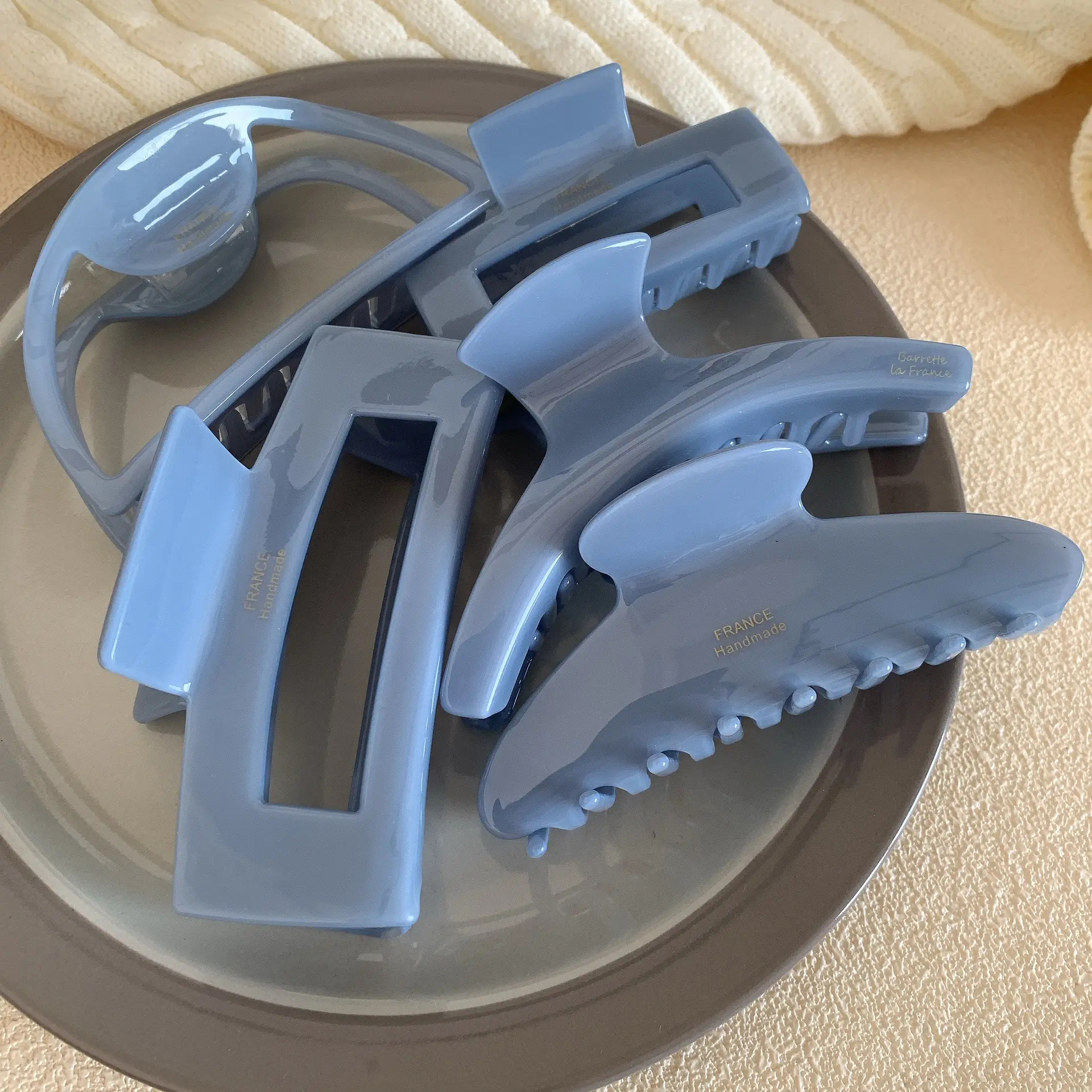 Korean Acetic Acid Hair Clip Blue Large Shark Style — feature 16
