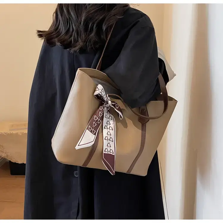 Brown Leather Women's Tote Bag with Bow 2023 — feature 17