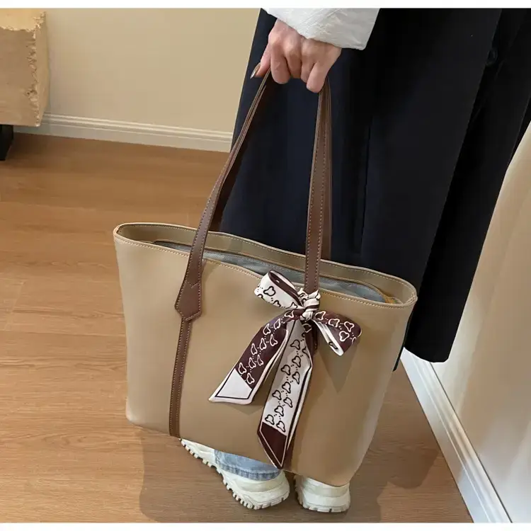 Brown Leather Women's Tote Bag with Bow 2023 — feature 23