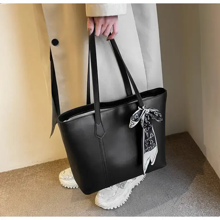Brown Leather Women's Tote Bag with Bow 2023 — feature 31