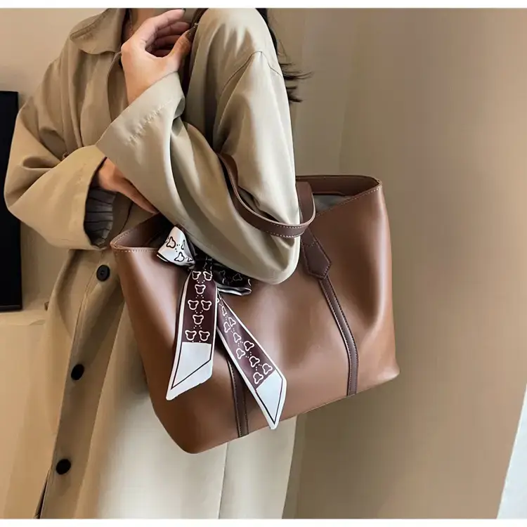 Brown Leather Women's Tote Bag with Bow 2023 — feature 36