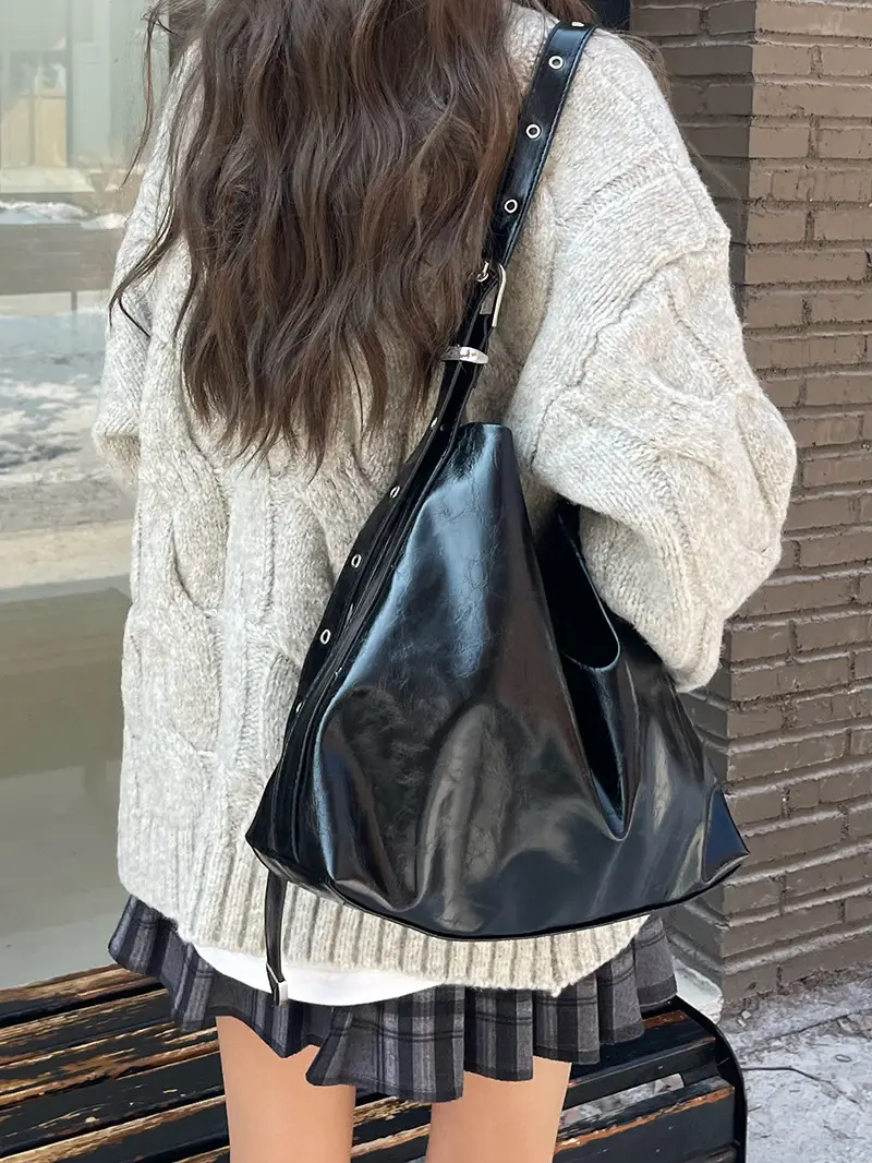 2026 Black Leather Large Commuter Tote Bag Women