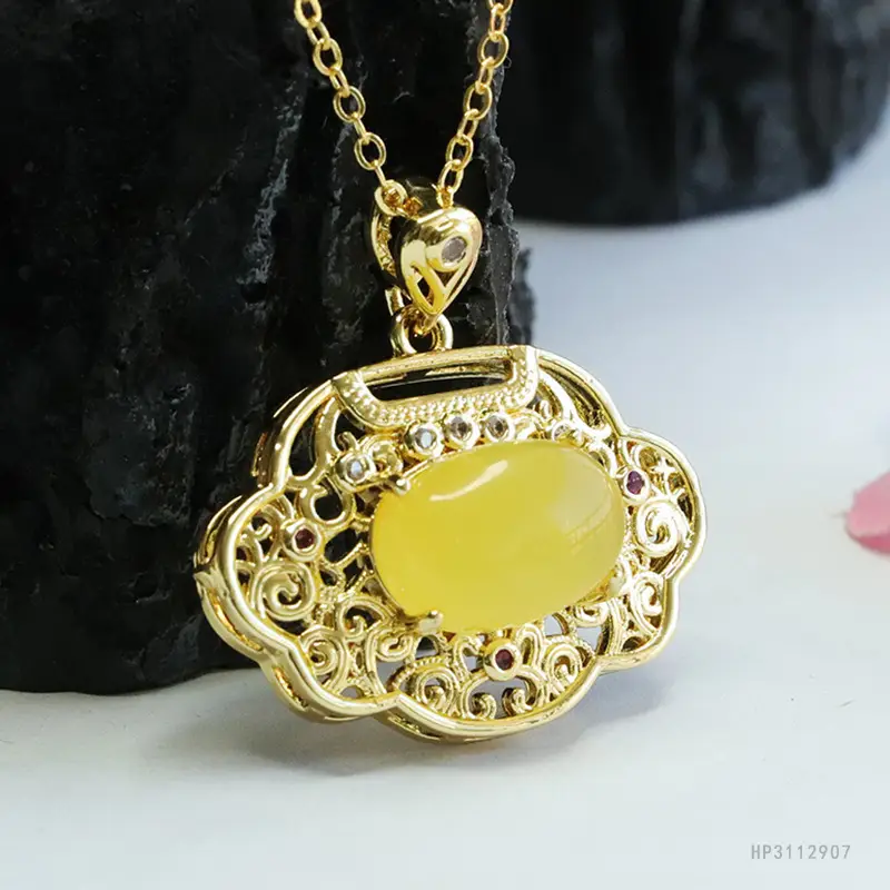 Yellow Amber Necklace with Heart Pendant Wholesale Dropshipping - Image 5