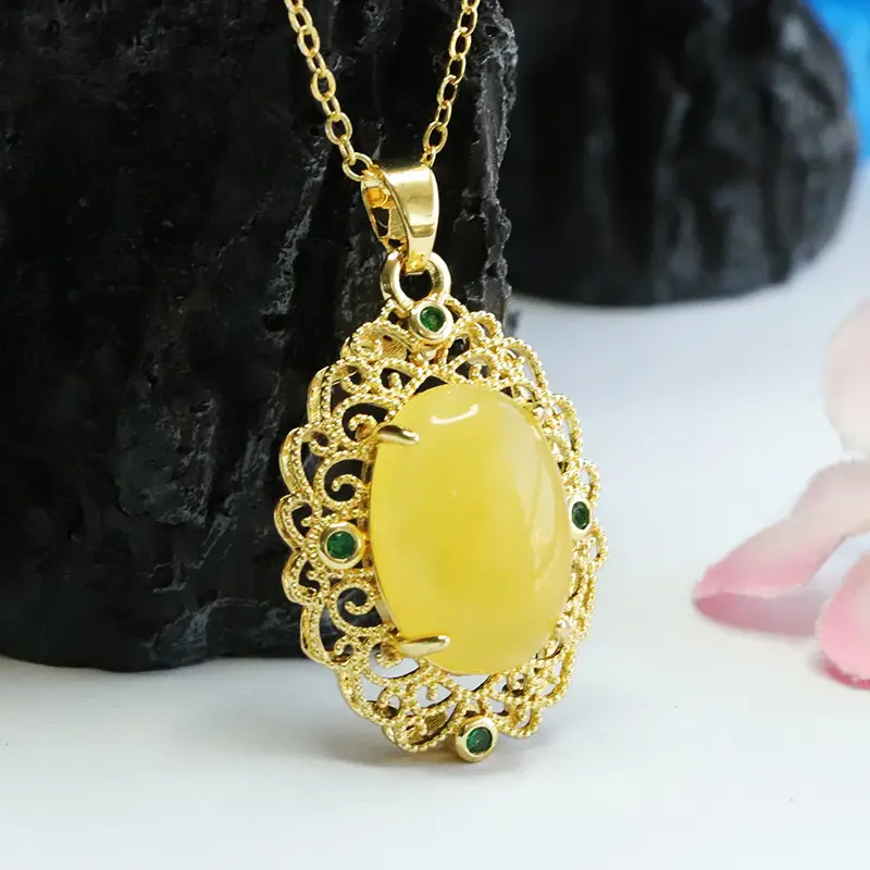 Guan Yu Yellow Honey Amber Pendant Necklace