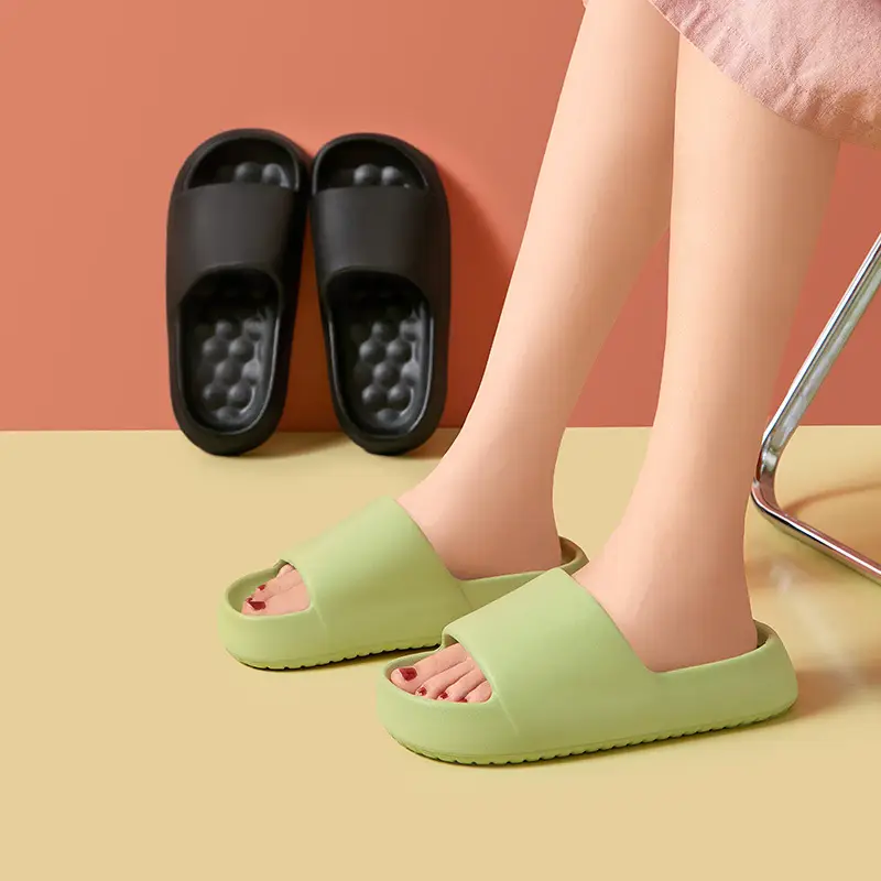 Slip-on slippers men's summer indoor home home Bath soft bottom high-grade couple thick bottom slippers Women's