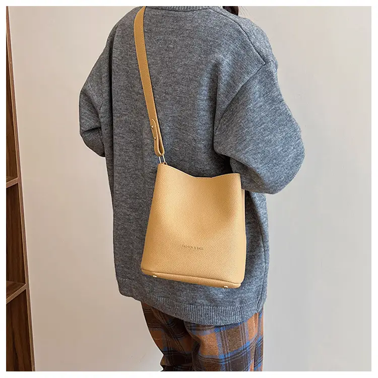 Women Soft Leather Shoulder Bag Brown 2023 Winter New — feature 14