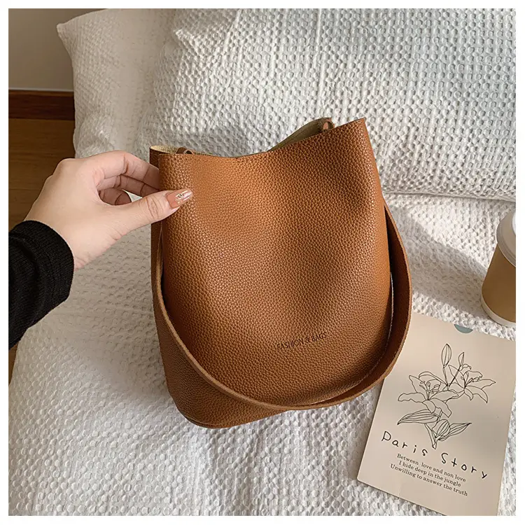 Women Soft Leather Shoulder Bag Brown 2023 Winter New — feature 22