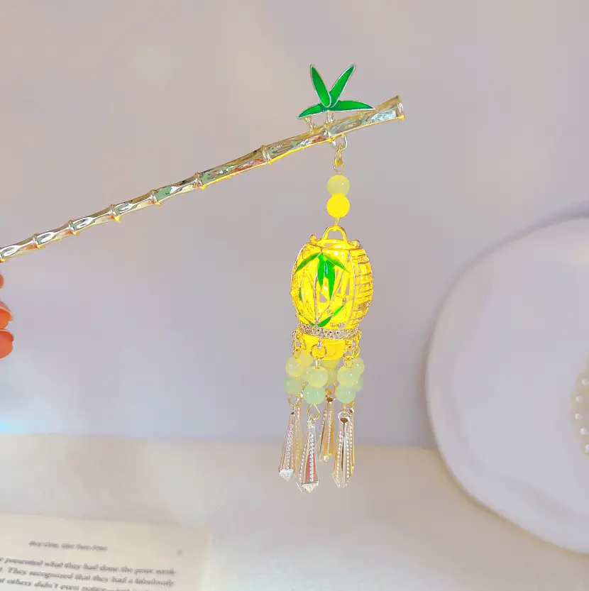 Ginkgo Leaf Hairpin with Glowing Lantern Tassel - Image 25