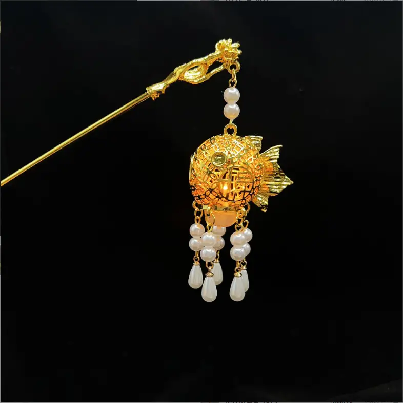 Ginkgo Leaf Hairpin with Glowing Lantern Tassel - Image 52