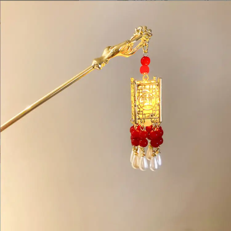 Ginkgo Leaf Hairpin with Glowing Lantern Tassel - Image 59
