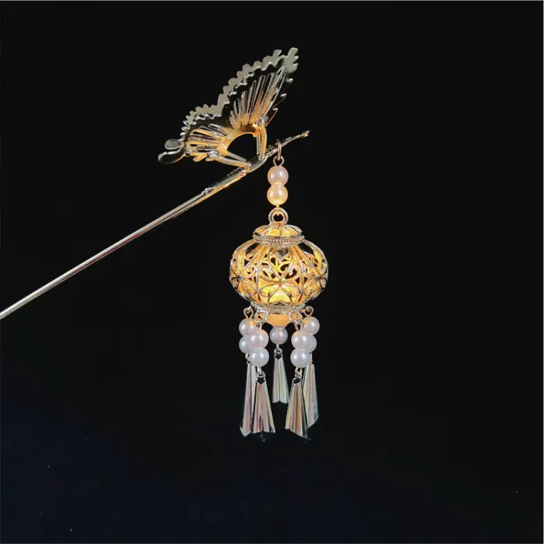 Ginkgo Leaf Hairpin with Glowing Lantern Tassel - Image 65
