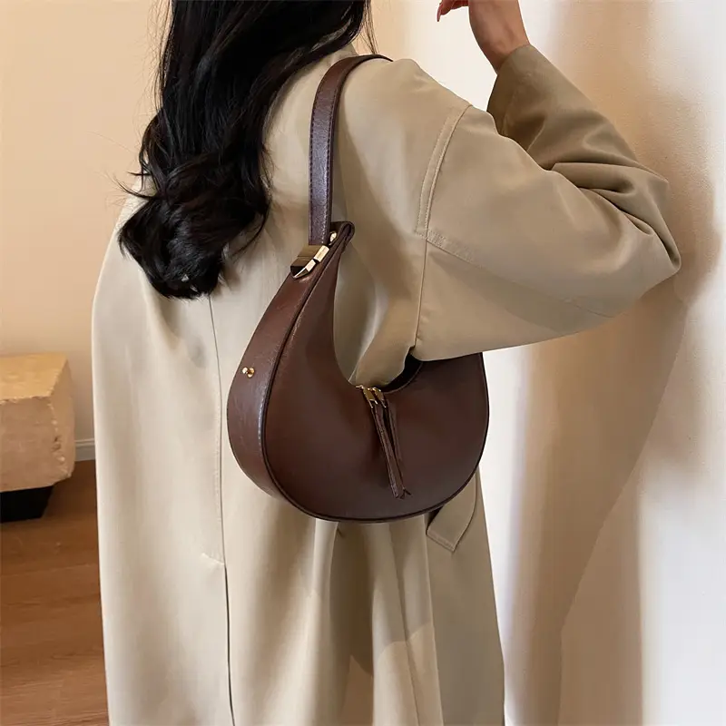 Retro Crescent Shoulder Bag for Women Brown 2026 - Image 6