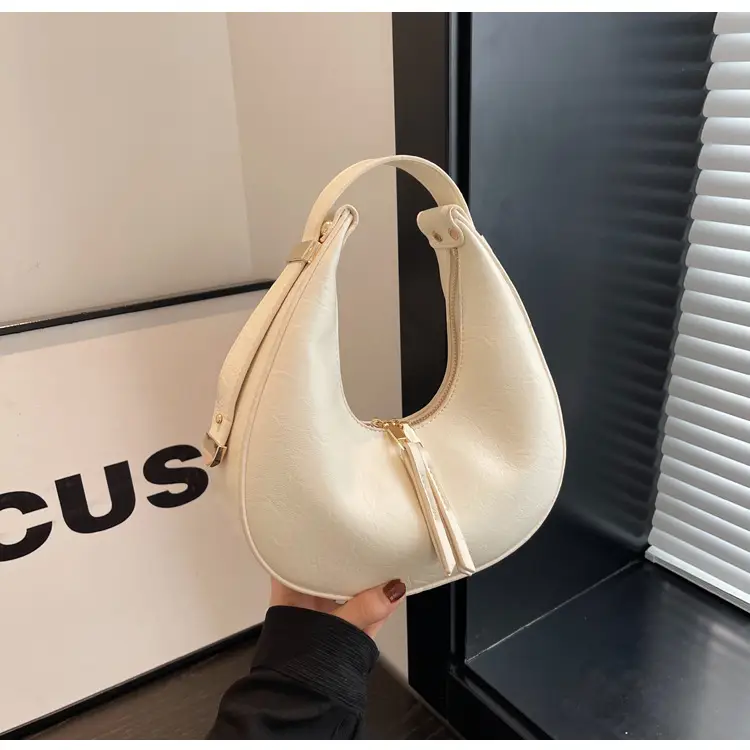 Retro Crescent Shoulder Bag for Women Brown 2026 — feature 17