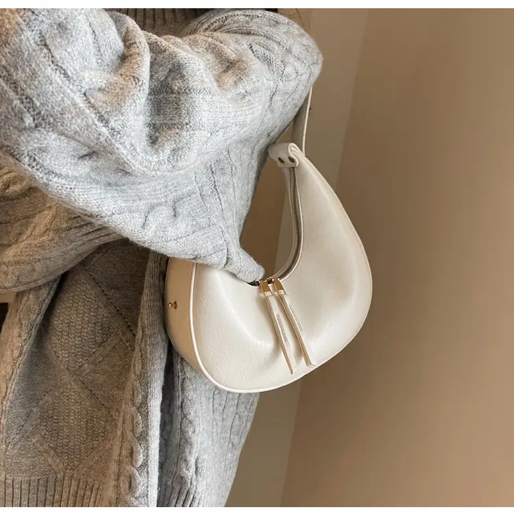 Retro Crescent Shoulder Bag for Women Brown 2026 — feature 4