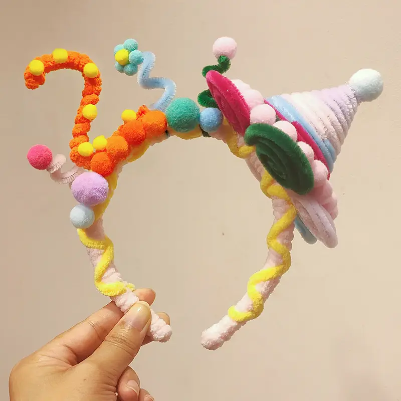 Kids Party Headband with Colorful Party Hat for 1-Year-Olds - Image 2