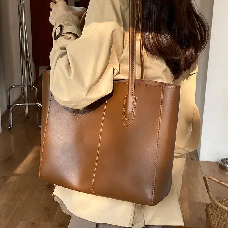 Retro Brown Women's Tote Bag with Crossbody Strap