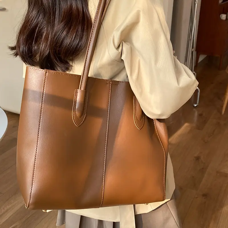 Retro Brown Women's Tote Bag with Crossbody Strap
