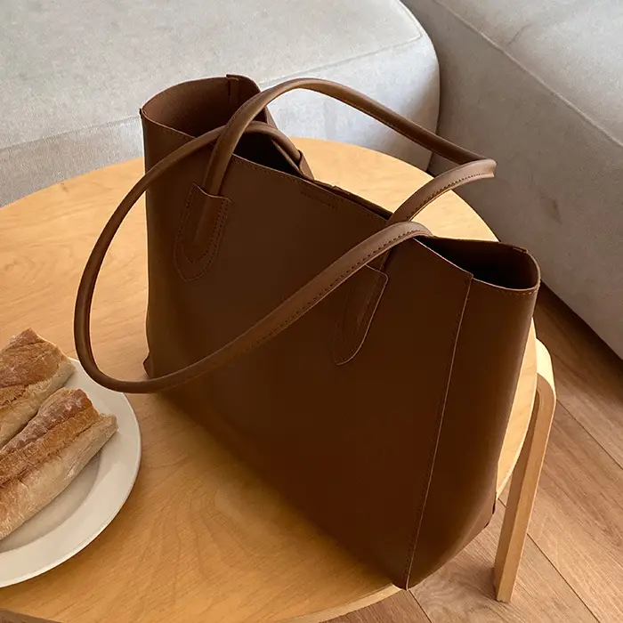 Retro Brown Women's Tote Bag with Crossbody Strap — feature 10
