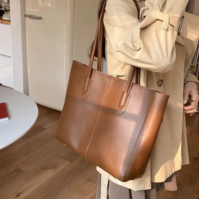 Retro Brown Women's Tote Bag with Crossbody Strap — feature 12