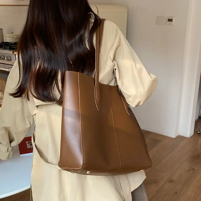 Retro Brown Women's Tote Bag with Crossbody Strap — feature 9