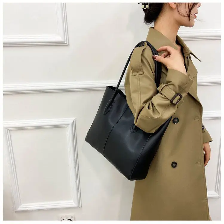 Retro Brown Women's Tote Bag with Crossbody Strap