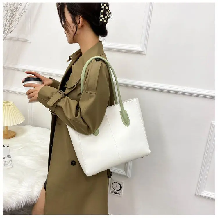Retro Brown Women's Tote Bag with Crossbody Strap
