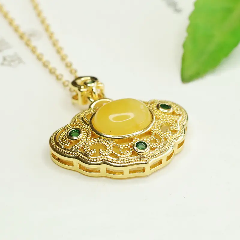 Aiyu Pendant Necklace Yellow Amber Ruyi Style Wholesale Dropshipping - Image 5