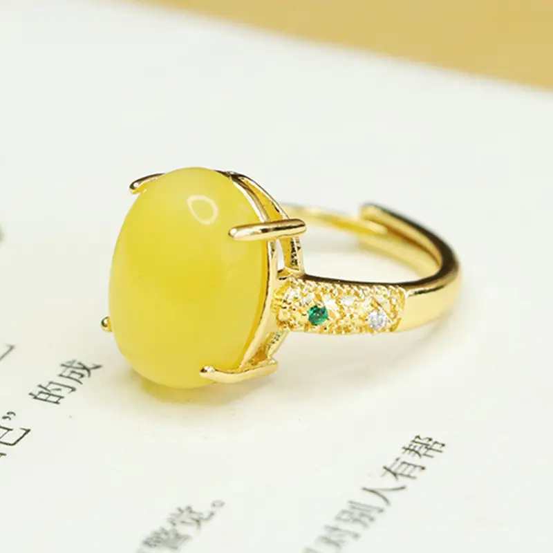 Yellow Amber Palace Style Ring with Diamond Edge