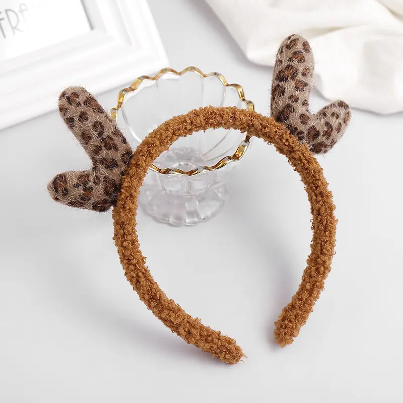 Plush Crab Ears Headband with Wool Laminated Design - Image 55