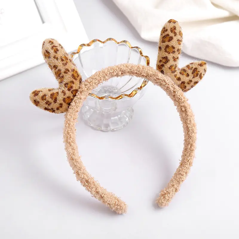 Plush Crab Ears Headband with Wool Laminated Design - Image 56