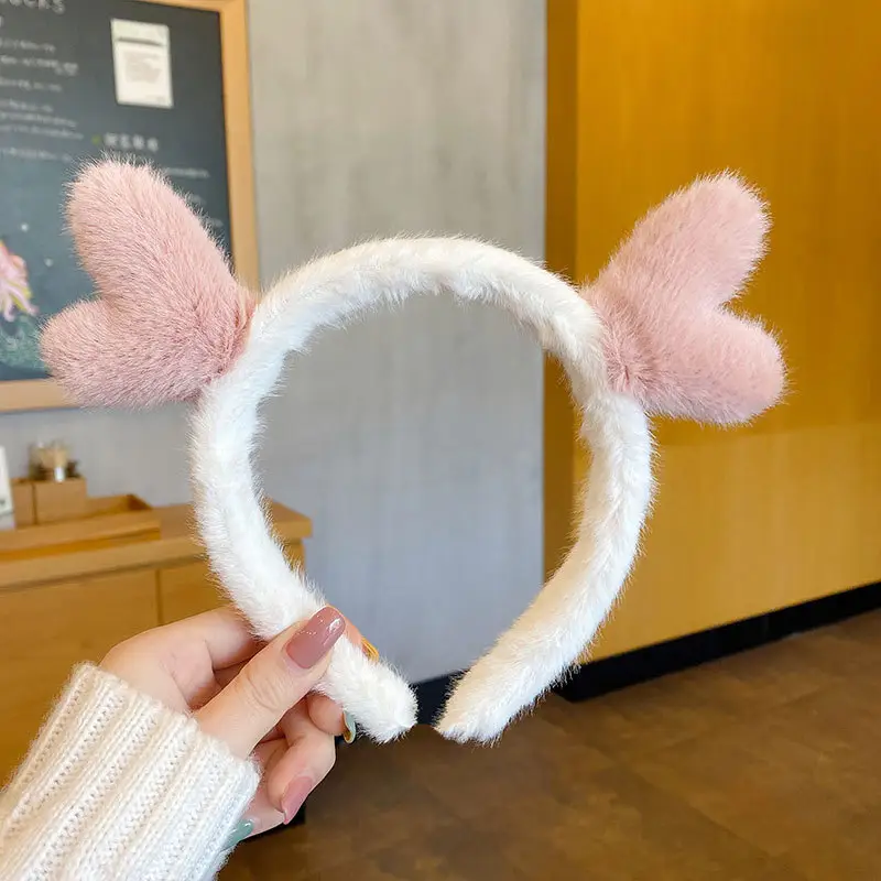 Plush Crab Ears Headband with Wool Laminated Design - Image 64