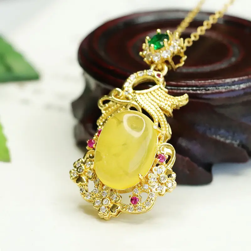 Aiyu Natural Amber Pendant Necklace Ethnic Style Gold Plated - Image 3