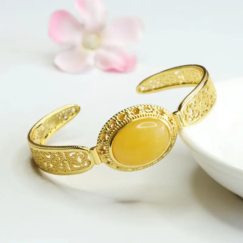 Golden Amber Bracelet Ethnic Style Jewelry — feature 8