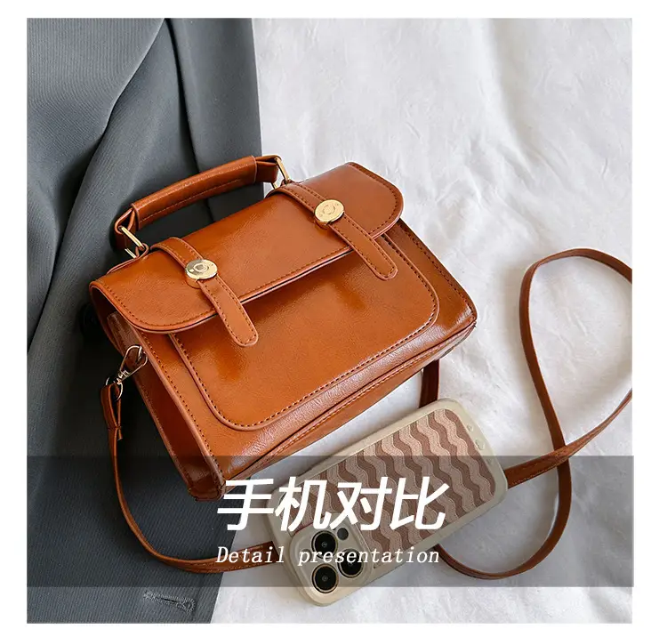 Women's Textured Shoulder Bag Brown New 2023 — feature 10
