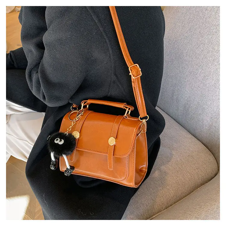 Women's Textured Shoulder Bag Brown New 2023 — feature 19