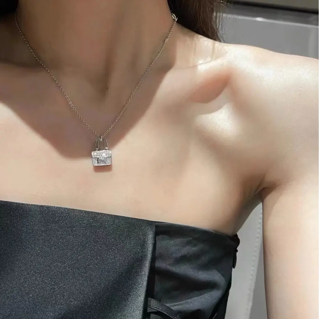Rose Gold Snake Bone Necklace with Full Diamond Collarbone Chain