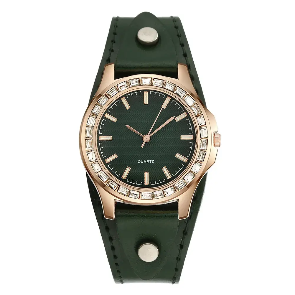Elegant Rhinestone Scale Quartz Watch for Women