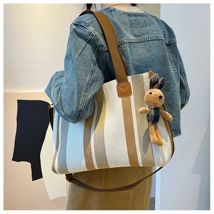 Large Striped Canvas Bag for Women Commuting Shoulder Crossbody — feature 11