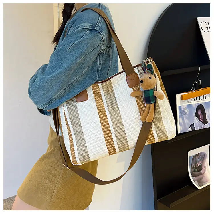 Large Striped Canvas Bag for Women Commuting Shoulder Crossbody — feature 12